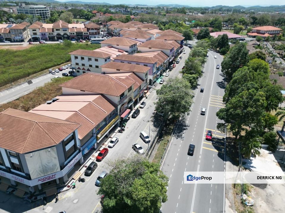 Lagenda Heights 3 Stry Shoplot Facing Road Beside Mr Diy Whole Unit For Rent, Kedah, Sungai Petani