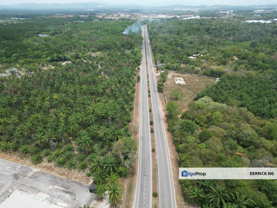Jalan Lencongan Barat Facing Road Commercial Zoning Agricultural Title Land For Sale, Kedah, Sungai Petani