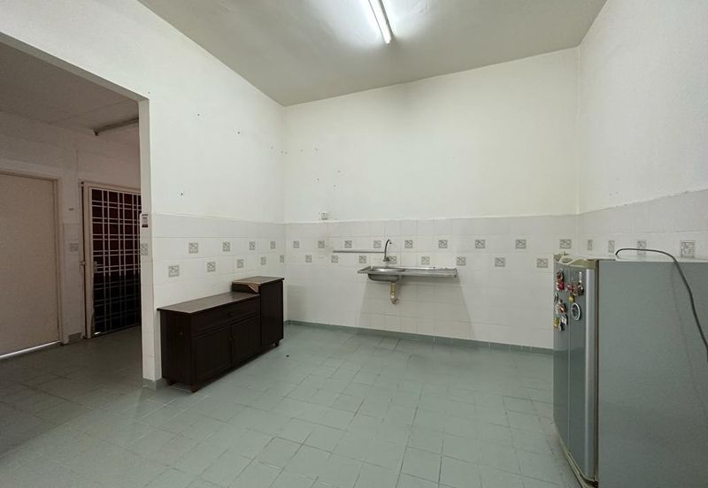 BANDAR LAGUNA MERBOK (TERES)