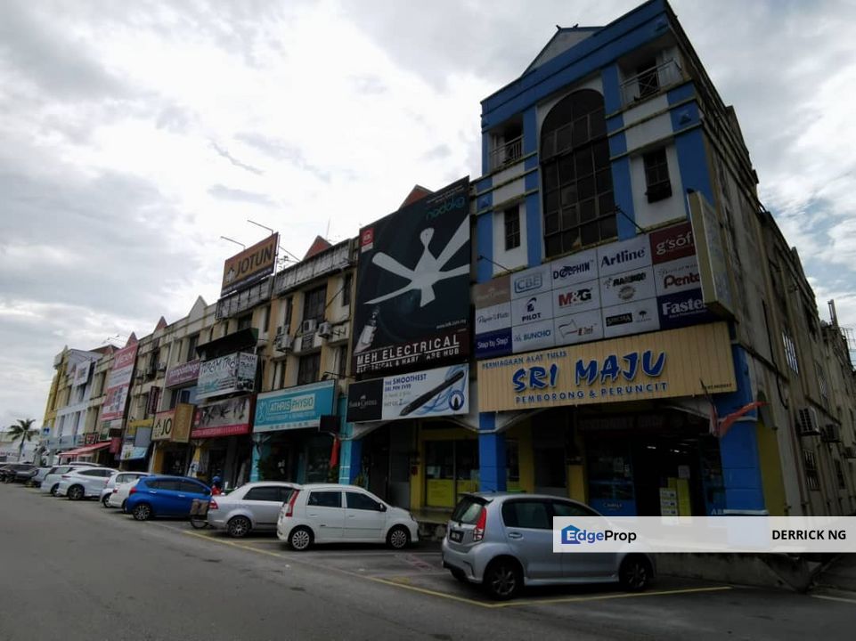 Lagenda Heights 3 Stry Shoplot Facing Road For Sale, Kedah, Sungai Petani