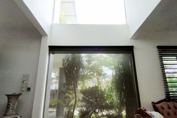 Bandar Laguna Merbok