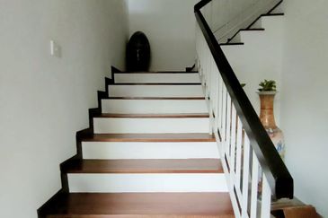 Bandar Laguna Merbok