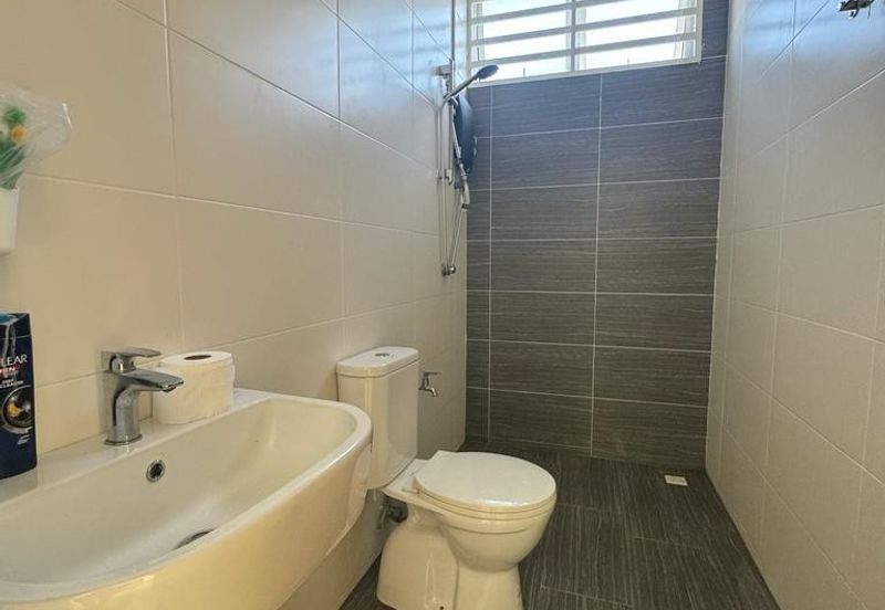 TAMAN PERMATA HILL PARK