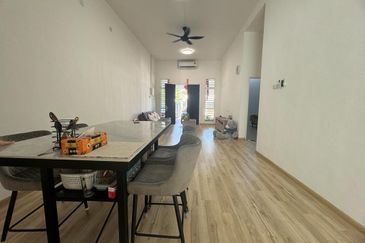 TAMAN PERMATA HILL PARK