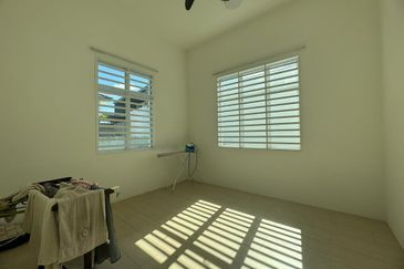 TAMAN PERMATA HILL PARK