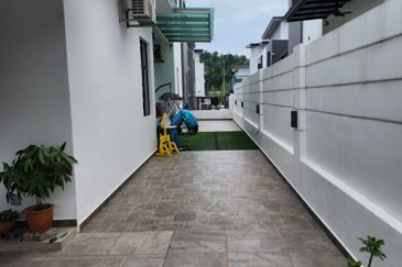 Sierra, Bukit Banyan