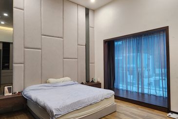 Sierra, Bukit Banyan