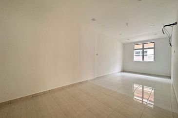 BANDAR LAGUNA MERBOK (KEMBAR)