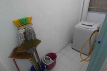 Taman Derga Perdana Flat