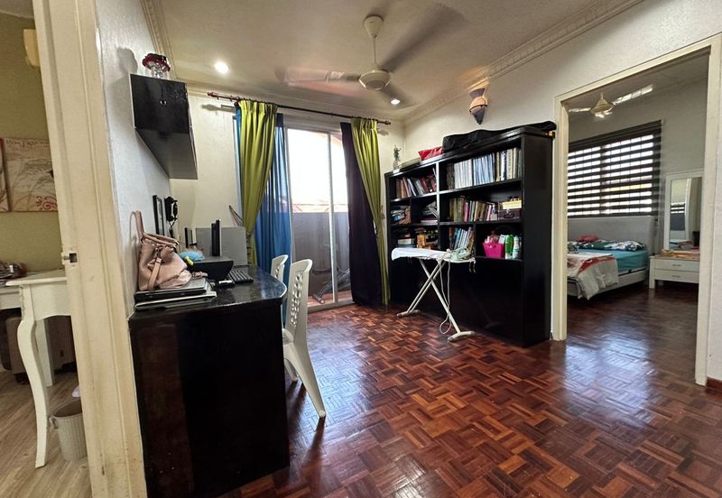 BANDAR LAGUNA MERBOK (TERES)