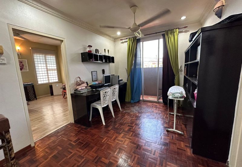 BANDAR LAGUNA MERBOK (TERES)