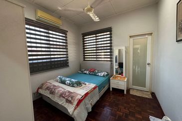 BANDAR LAGUNA MERBOK (TERES)