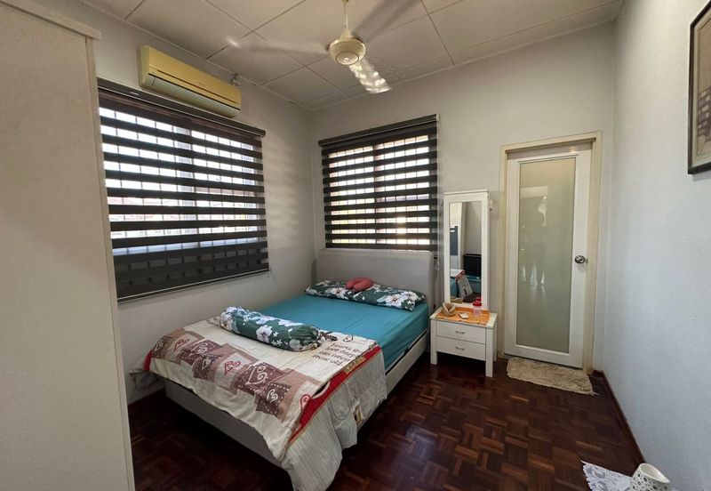 BANDAR LAGUNA MERBOK (TERES)