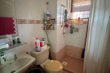 BANDAR LAGUNA MERBOK (TERES)