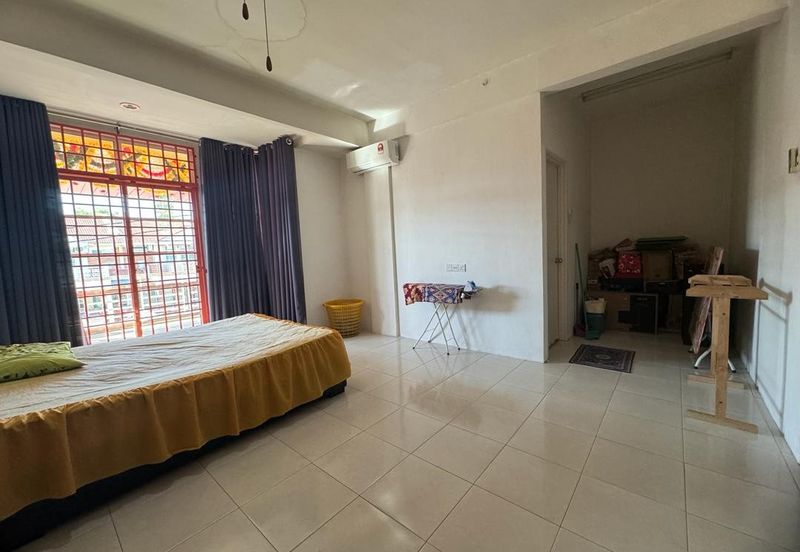 TAMAN PERMATA HILL PARK