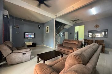 TAMAN PERMATA HILL PARK