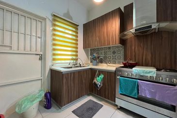 Bukit Banyan Eugenia