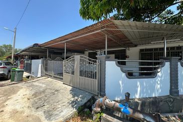 TAMAN KELISA RIA FASA 1