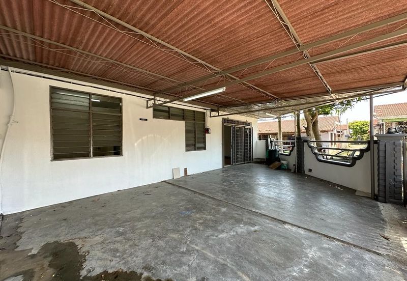 TAMAN KELISA RIA FASA 1