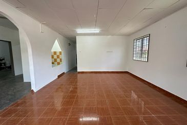 TAMAN KELISA RIA FASA 1