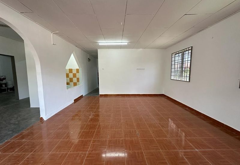 TAMAN KELISA RIA FASA 1