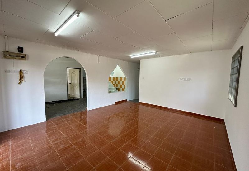 TAMAN KELISA RIA FASA 1