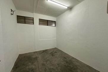 TAMAN KELISA RIA FASA 1