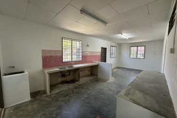 TAMAN KELISA RIA FASA 1