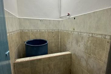 TAMAN KELISA RIA FASA 1