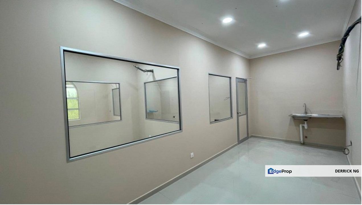 Sungai Petani Sungai Lalang Miel Industry 3 Stry Building Warehouse Factory For Sale, Kedah, Sungai Petani