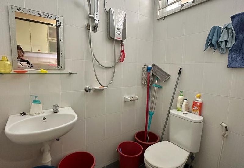 TAMAN PERMATA HILL PARK