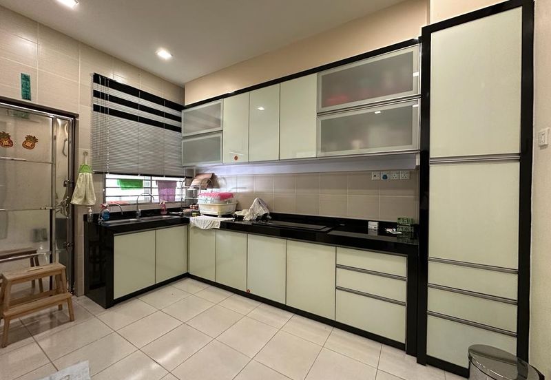 TAMAN PERMATA HILL PARK