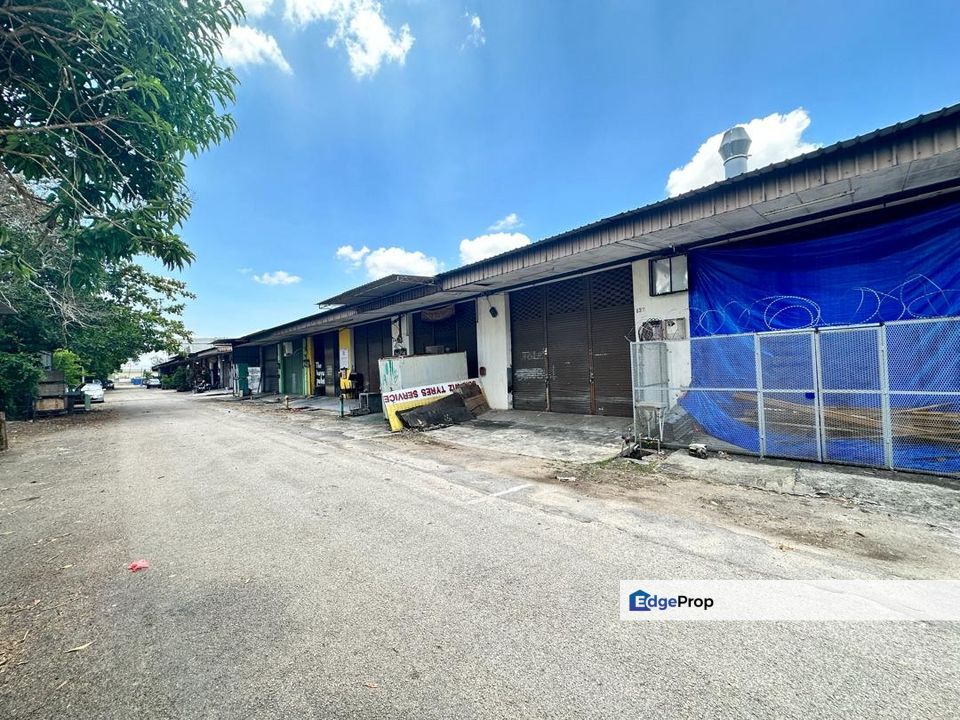 Taman Sejati 1.5 Stry Shoplot Light Indsutry For Rent Corner Unit for ...