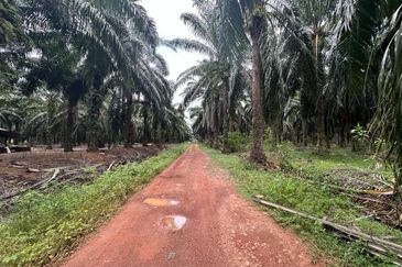 Jalan Puteri Jaya - Jalan Sidam Kiri