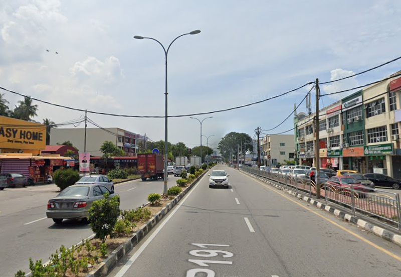 Pusat Perniagaan Raja Uda