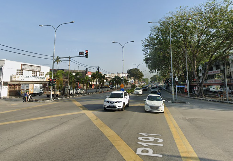 Pusat Perniagaan Raja Uda