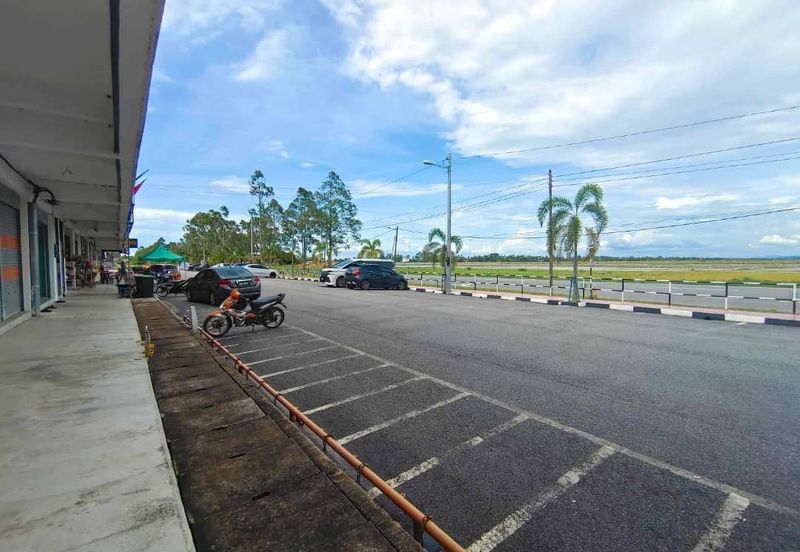 Kompleks Perniagaan Setanjung Jaya