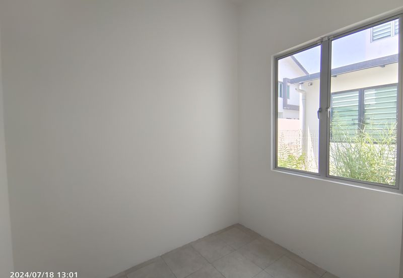 YARRA PARK WESTFIELD