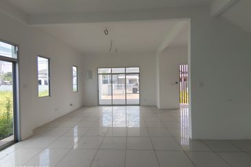 YARRA PARK WESTFIELD