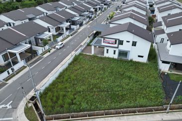 YARRA PARK WESTFIELD