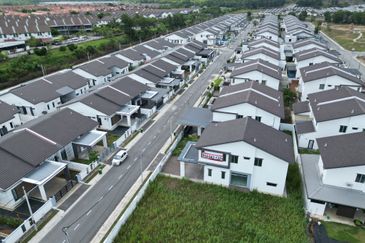 YARRA PARK WESTFIELD