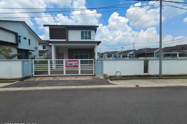 YARRA PARK WESTFIELD