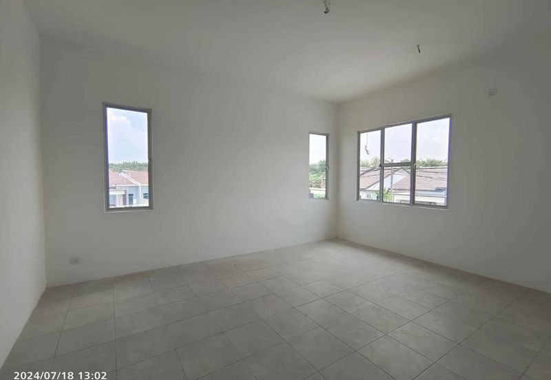 YARRA PARK WESTFIELD