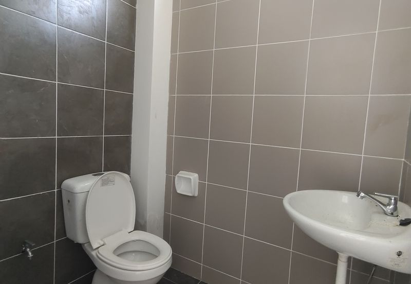 YARRA PARK WESTFIELD