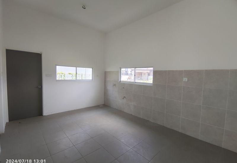 YARRA PARK WESTFIELD