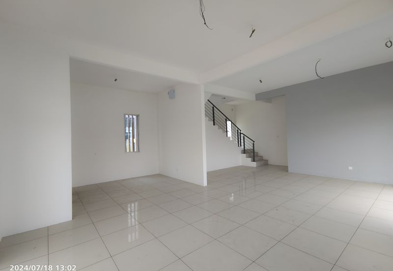 YARRA PARK WESTFIELD