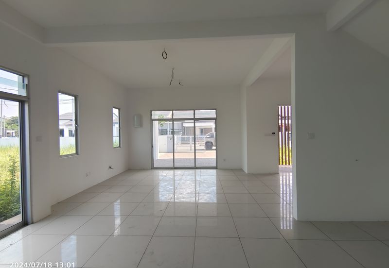 YARRA PARK WESTFIELD