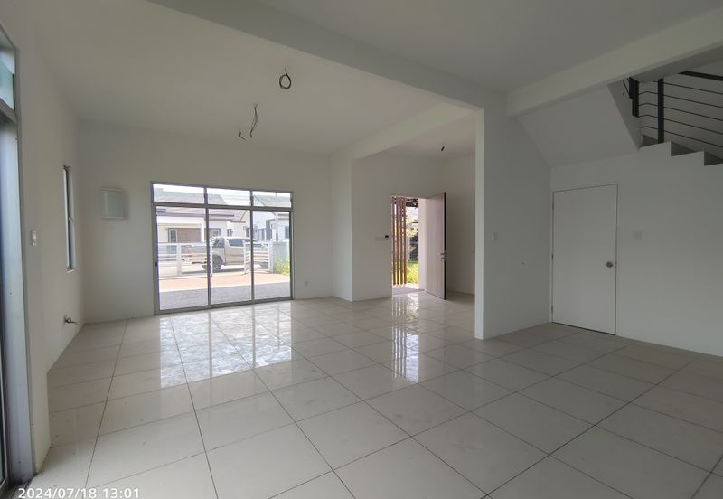 YARRA PARK WESTFIELD