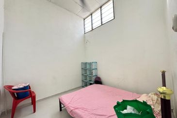 TAMAN KELISA RIA FASA 1