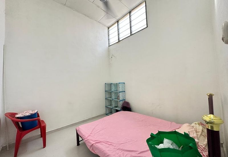 TAMAN KELISA RIA FASA 1